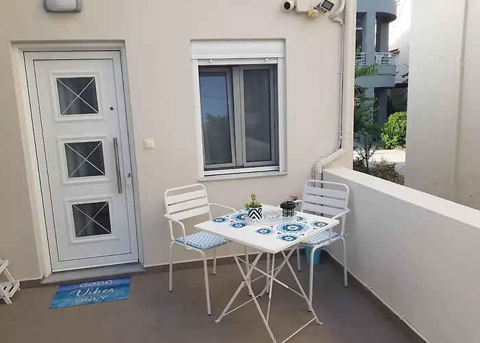 Στούντιο Χαρούμενων Ταξιδιωτών